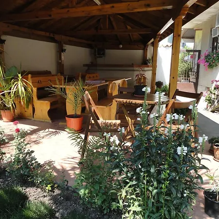 Guest house Lefterovi