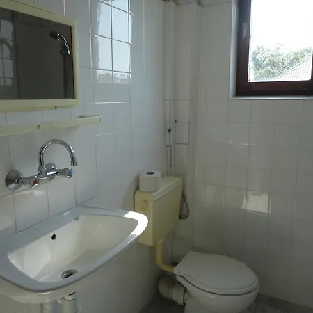 Guest house Lefterovi